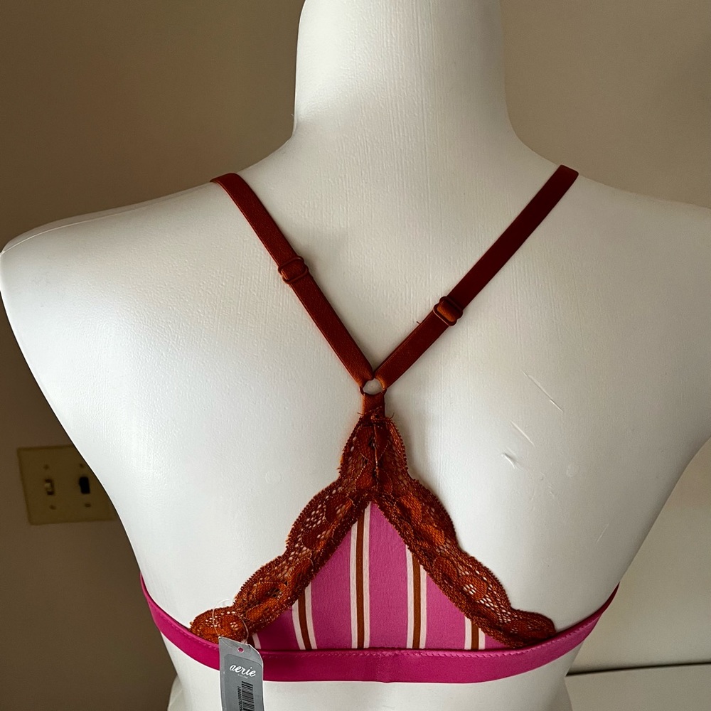 New with tags Aerie racer back bra brown and pink striped with lace nylon large